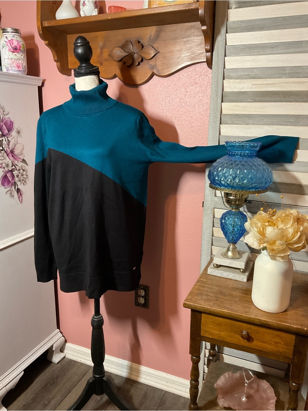 Calvin Klein Teal and Black Colorblock Turtleneck Sweater
